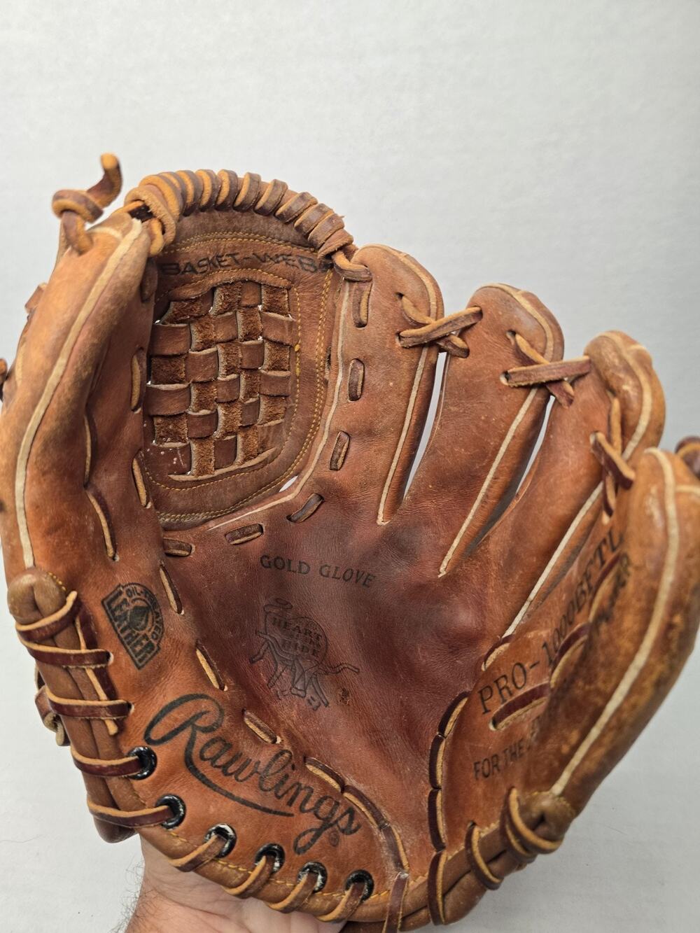 Rawlings PRO-1000BFTL Gold Glove Heart Of The Hide Baseball Glove RHT 11.5 Inch